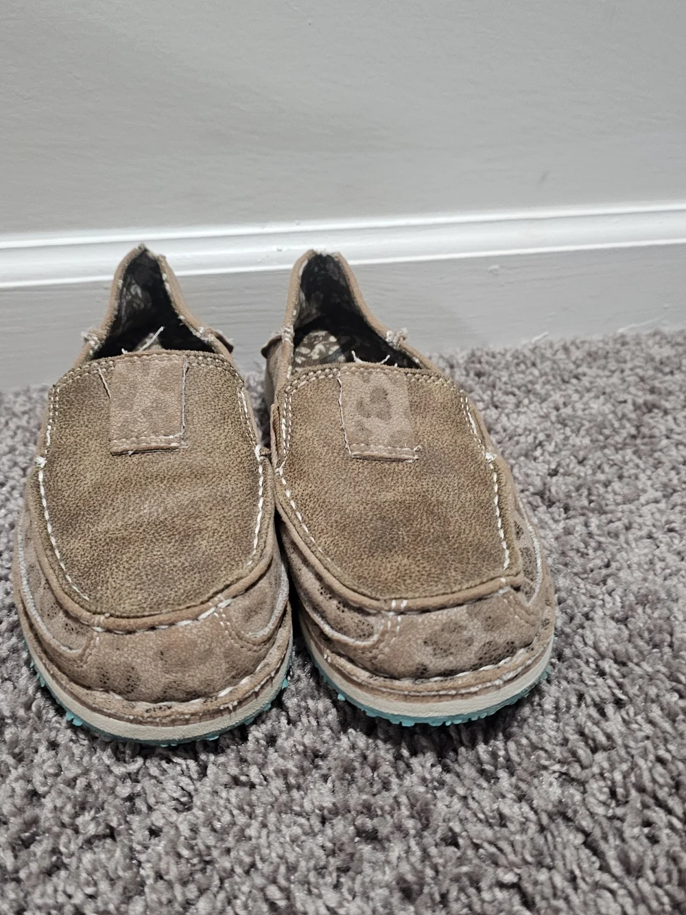 Very G Taupe Leopard-Trim Slip-On Loafers Size 6